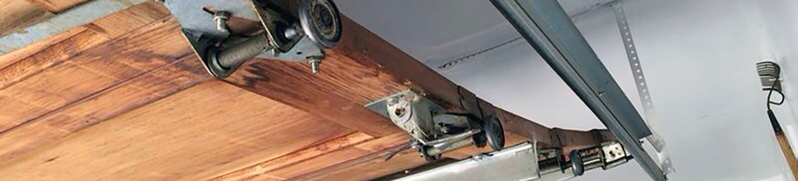 Garage Door Rollers Replacement